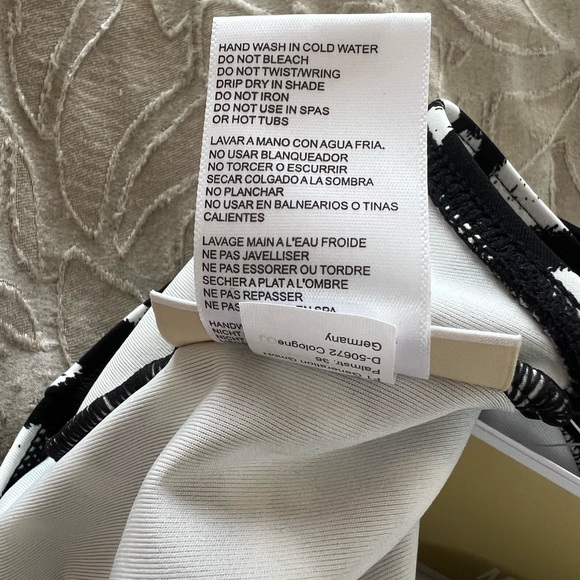 NEW MICHAEL KORS ONE PIECE SWIMSUIT - Picture 11 of 11